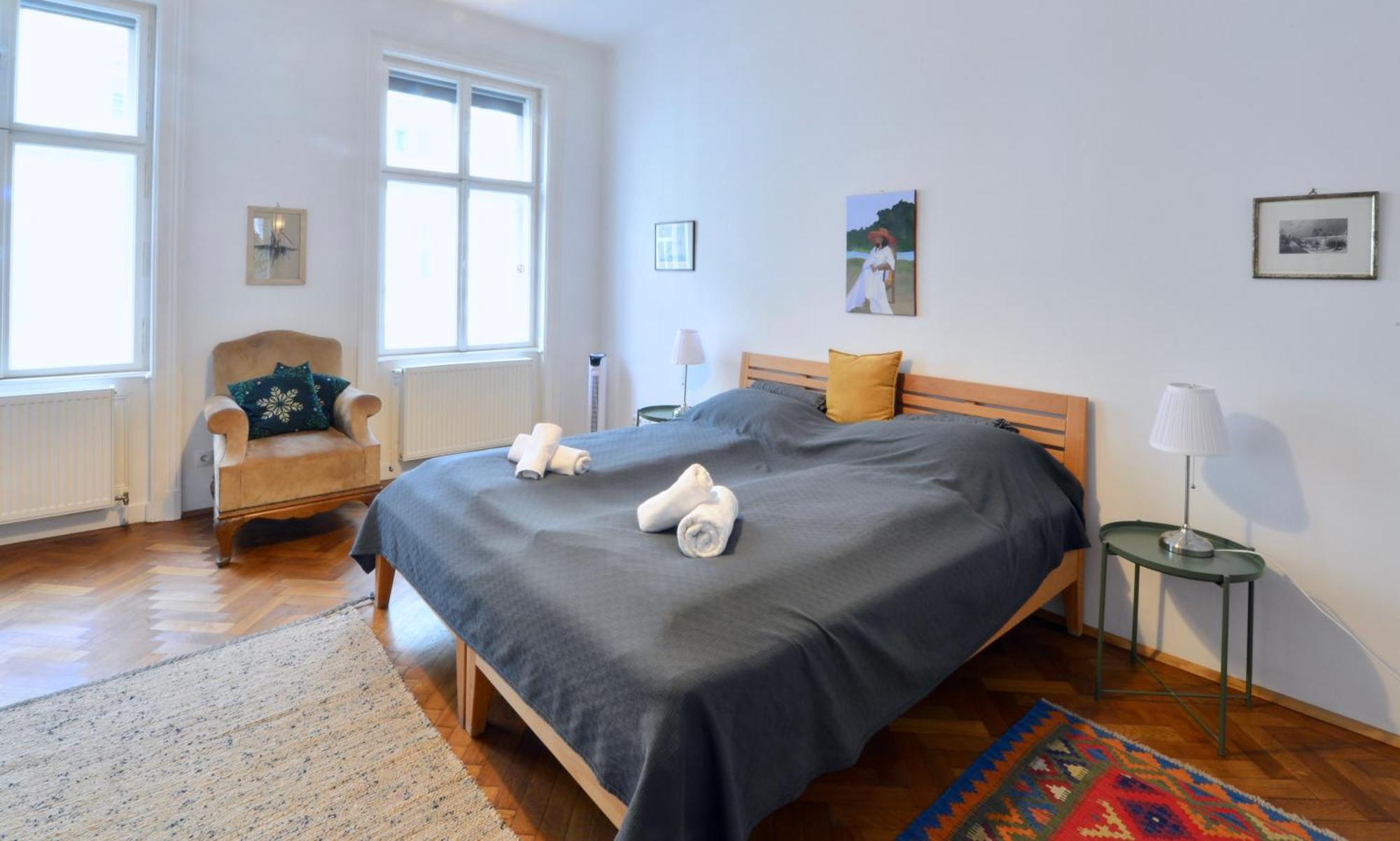 & Charming Viennese Flat Apartment *