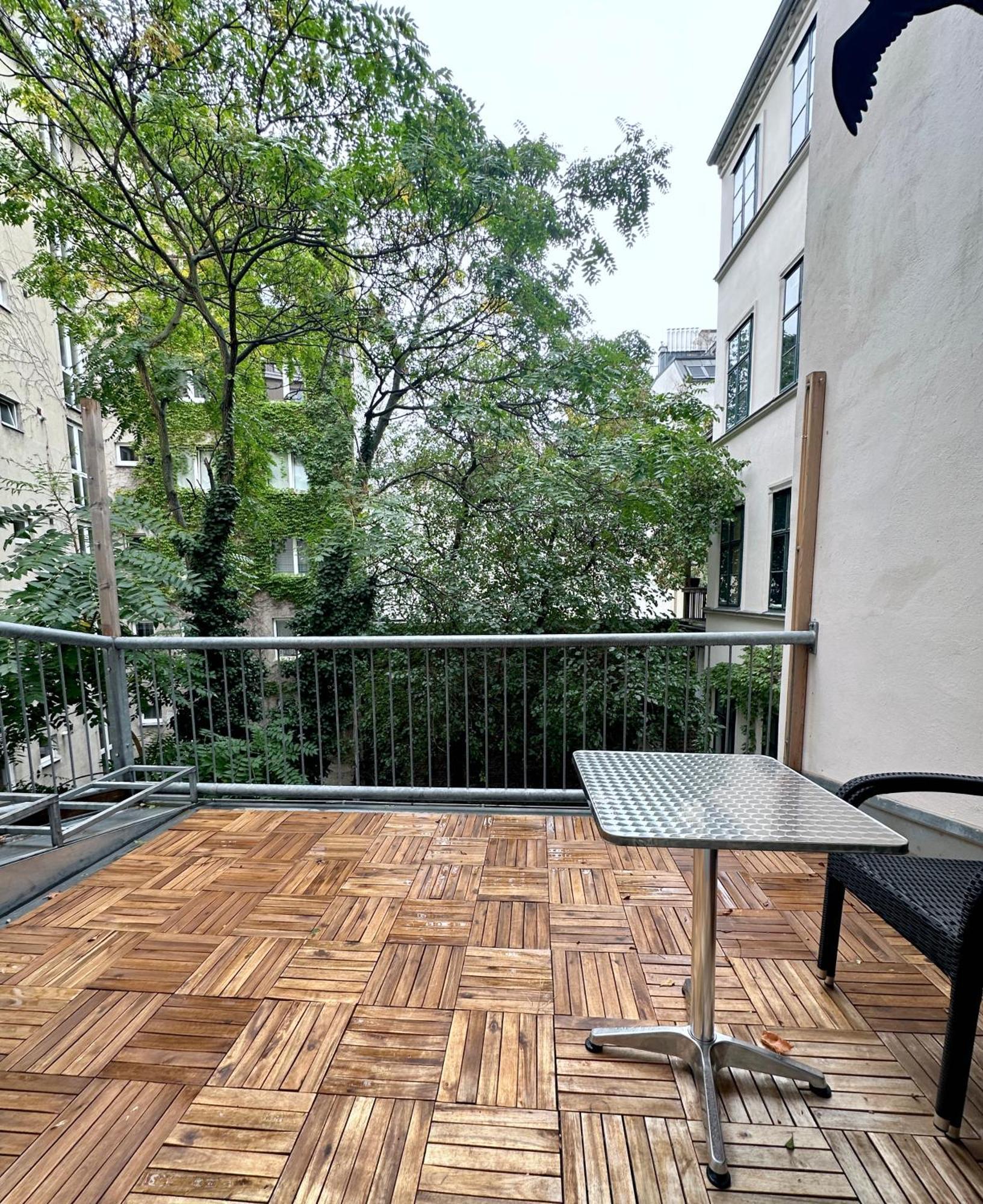 Apartment & Charming Viennese Flat *